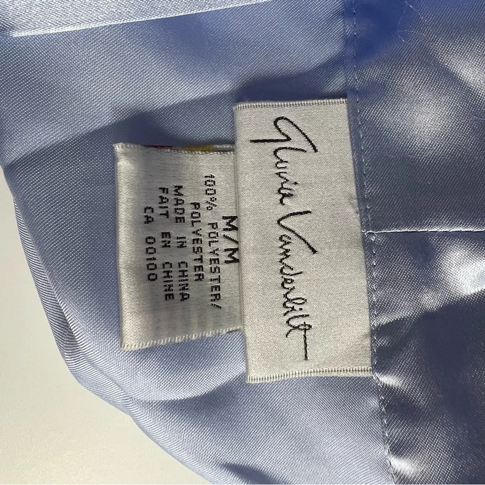 Vintage Gloria Vanderbilt Intimates | 2-Pc lilac Satin Chemise(l) & Robe(m) Set - Picture 11 of 13